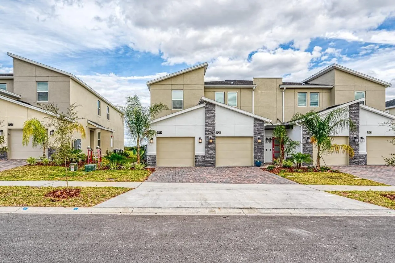 Fantastic With Themed Bedroom Near Apartament Kissimmee