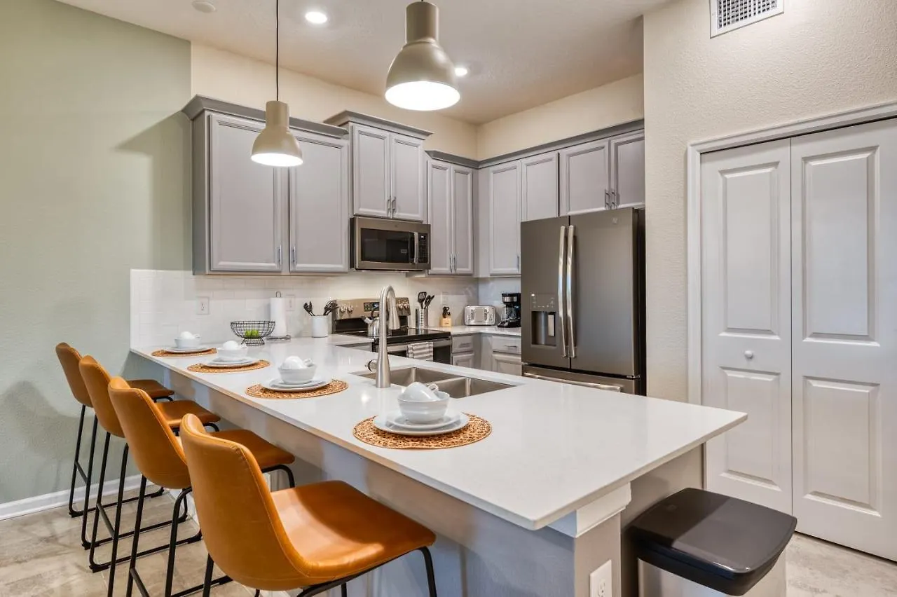 Fantastic With Themed Bedroom Near Apartament Kissimmee