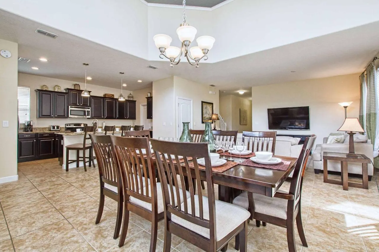5 Bed House W- Pool In Paradise Palms 3180pp *