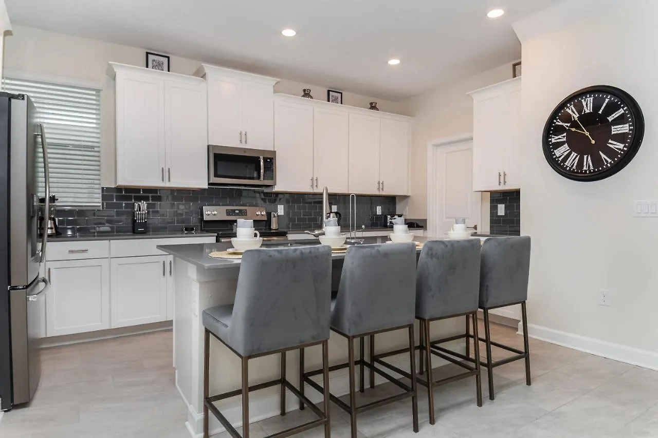 Wprivate Pool &themed Rooms, Near Holiday home Kissimmee