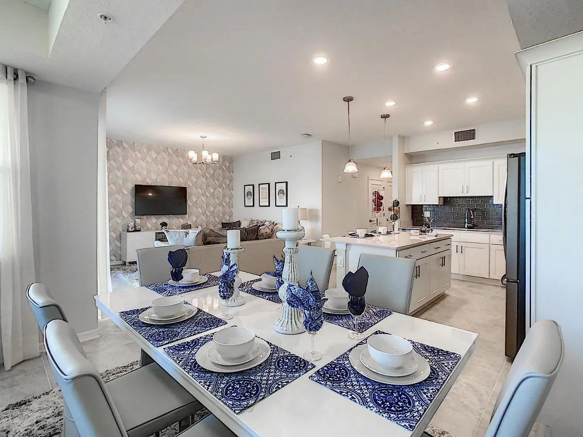 Apartman 3150 Paradox Circle 107 *