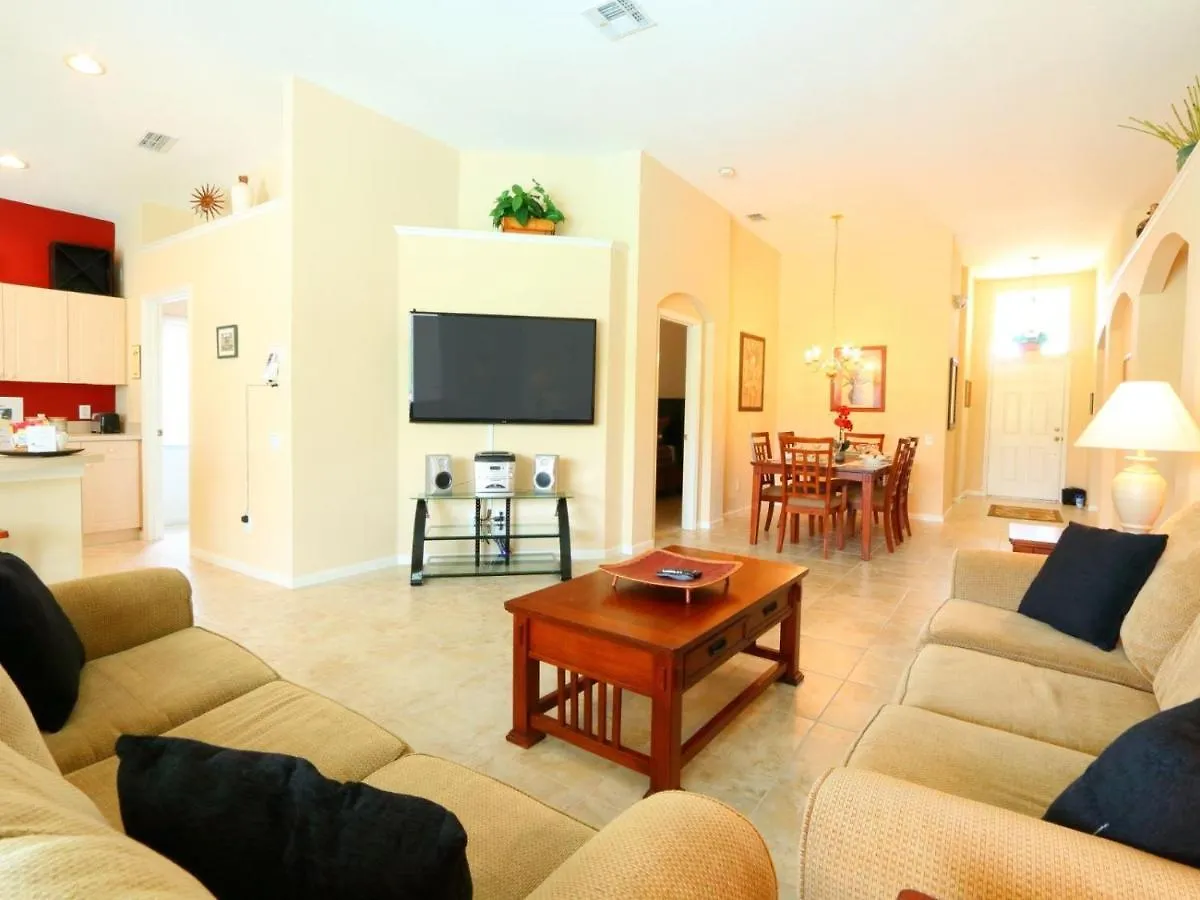 4 Bed 2245 Holiday home *