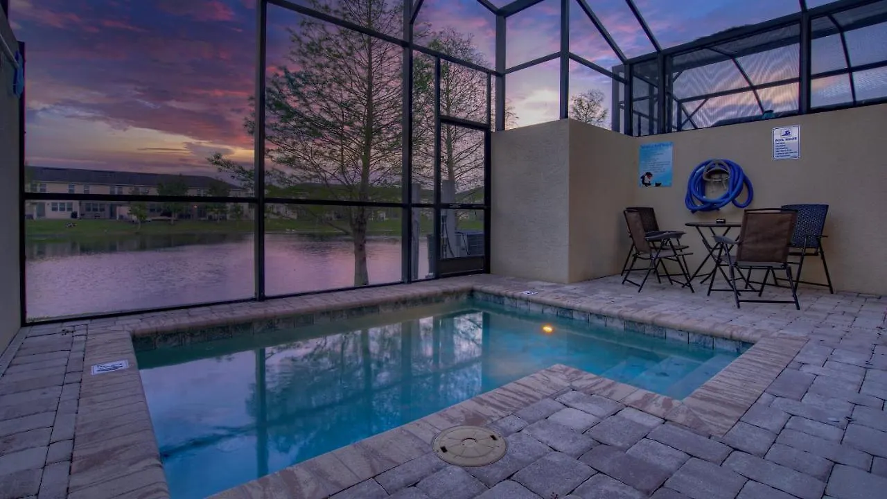 Villa 4 Bedroom Sunhaven Townhouse With Pool Near *