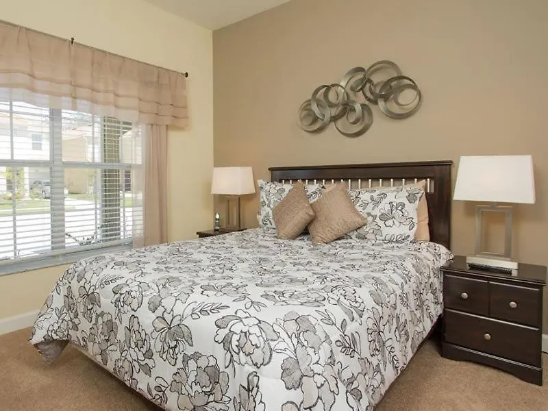 Holiday home 4 Bedroom 3 Bath Town In The Paradise Palms Orlando