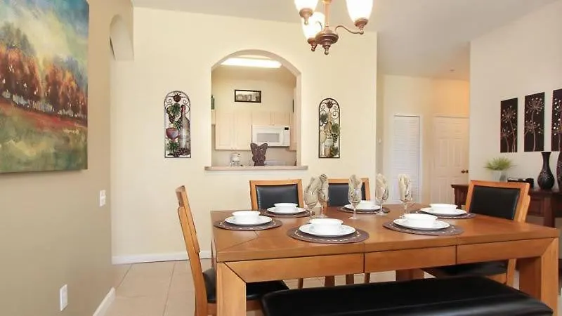 3 Bedroom 2 Bath With The Comforts Of