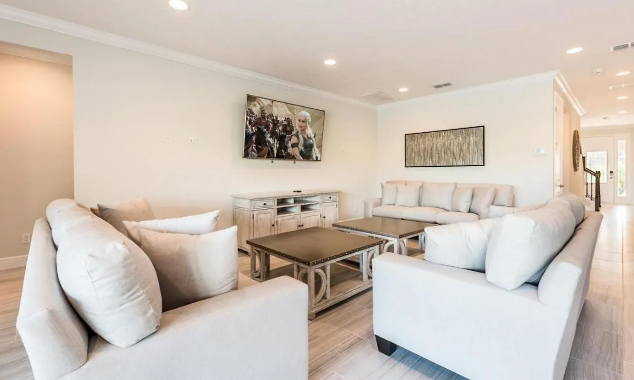 Wonderful 13 Bdrm With Private Theater At Reunion Casa de Férias