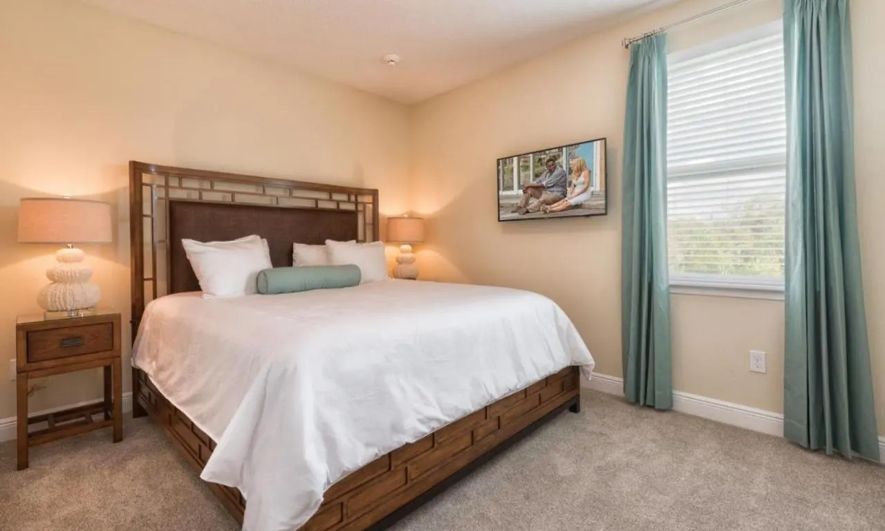 Spacious 13 Bdrm Oasis With Large Pool And Deck At Reunion * Kissimmee