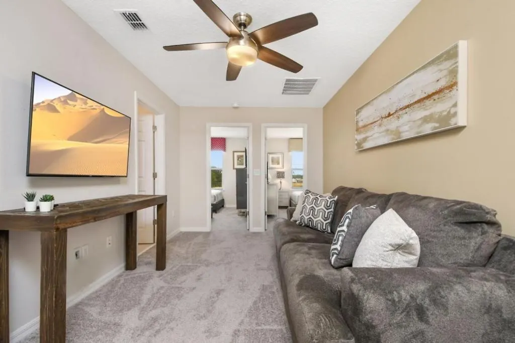 Solara Brand New 4 Bed 4,5 Bath Townhome Townhouse Kissimmee