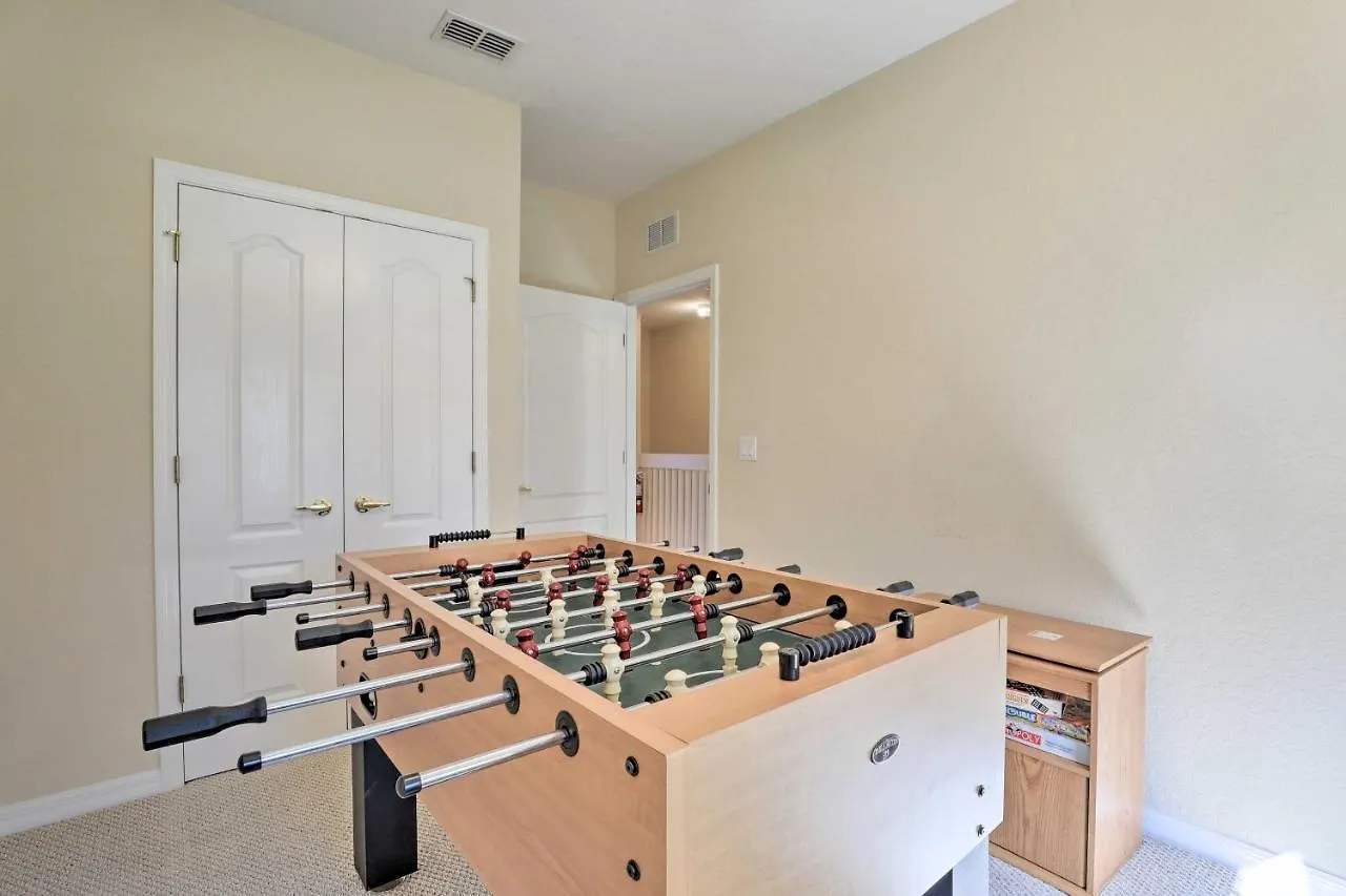 Family Townhome With Amenity Access! * Kissimmee