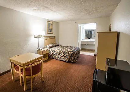 モーテル Country Hearth Inn- 2*
