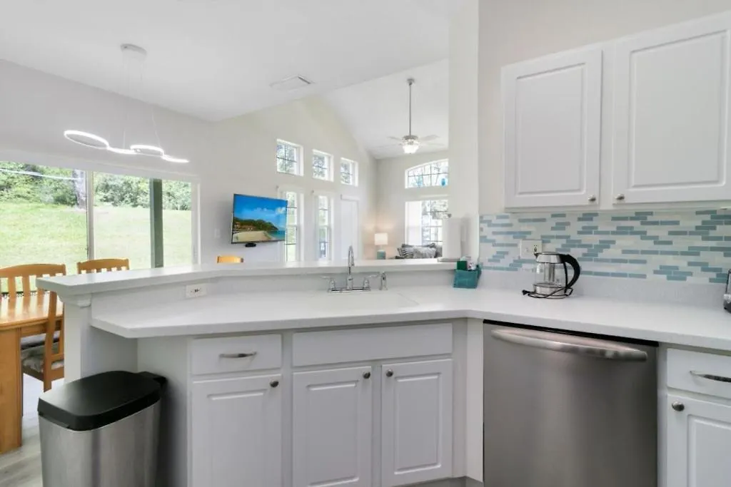 Area 4 Bed 3,5 Bathroom Emerald Island Townhouse Holiday home *