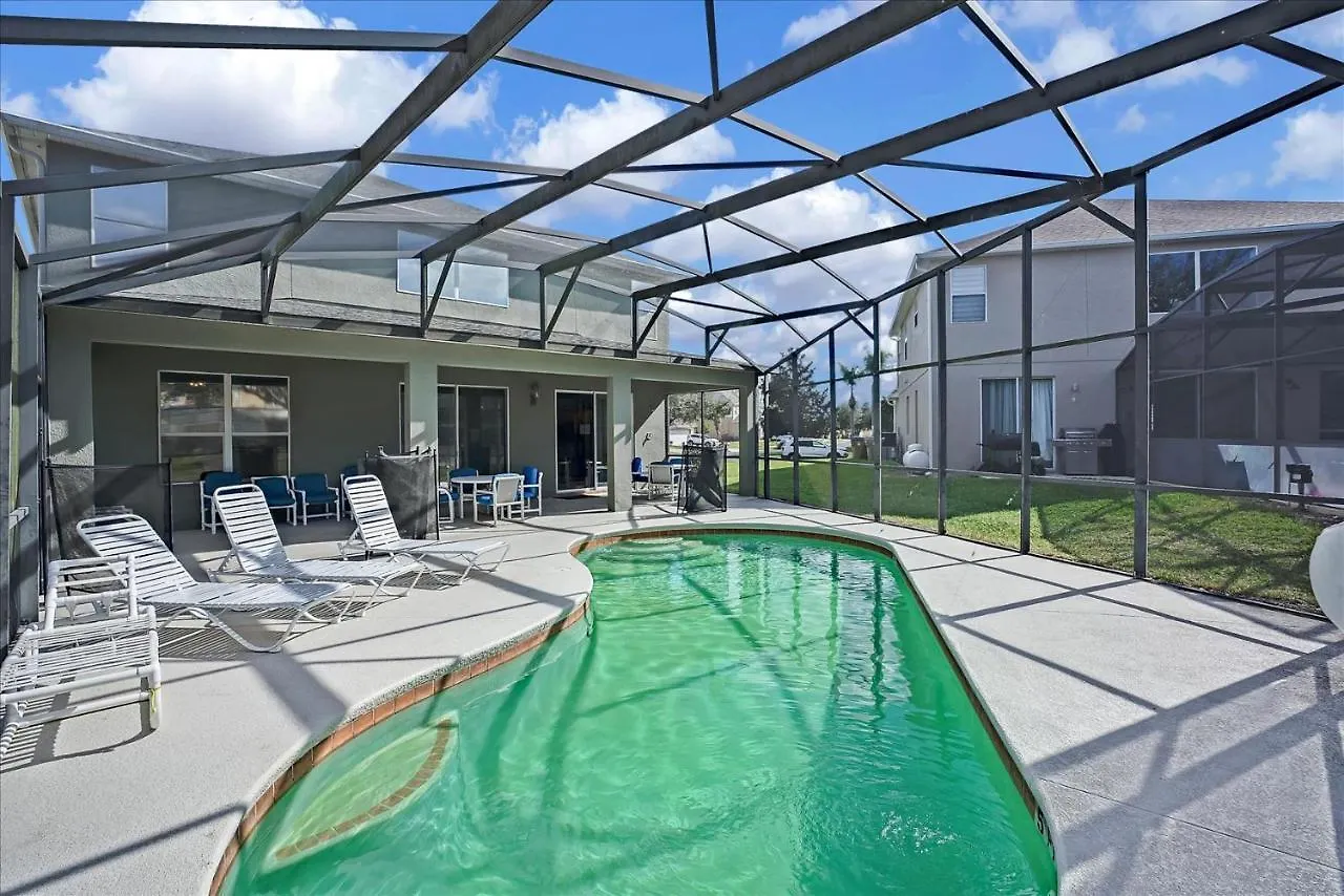 Excellent 7 Bedroom Eir Vacation - Private Pool * Kissimmee