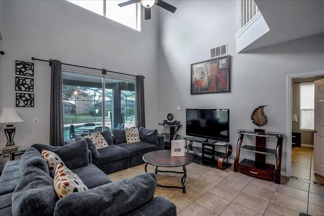 Excellent 7 Bedroom Eir Vacation - Private Pool * Kissimmee