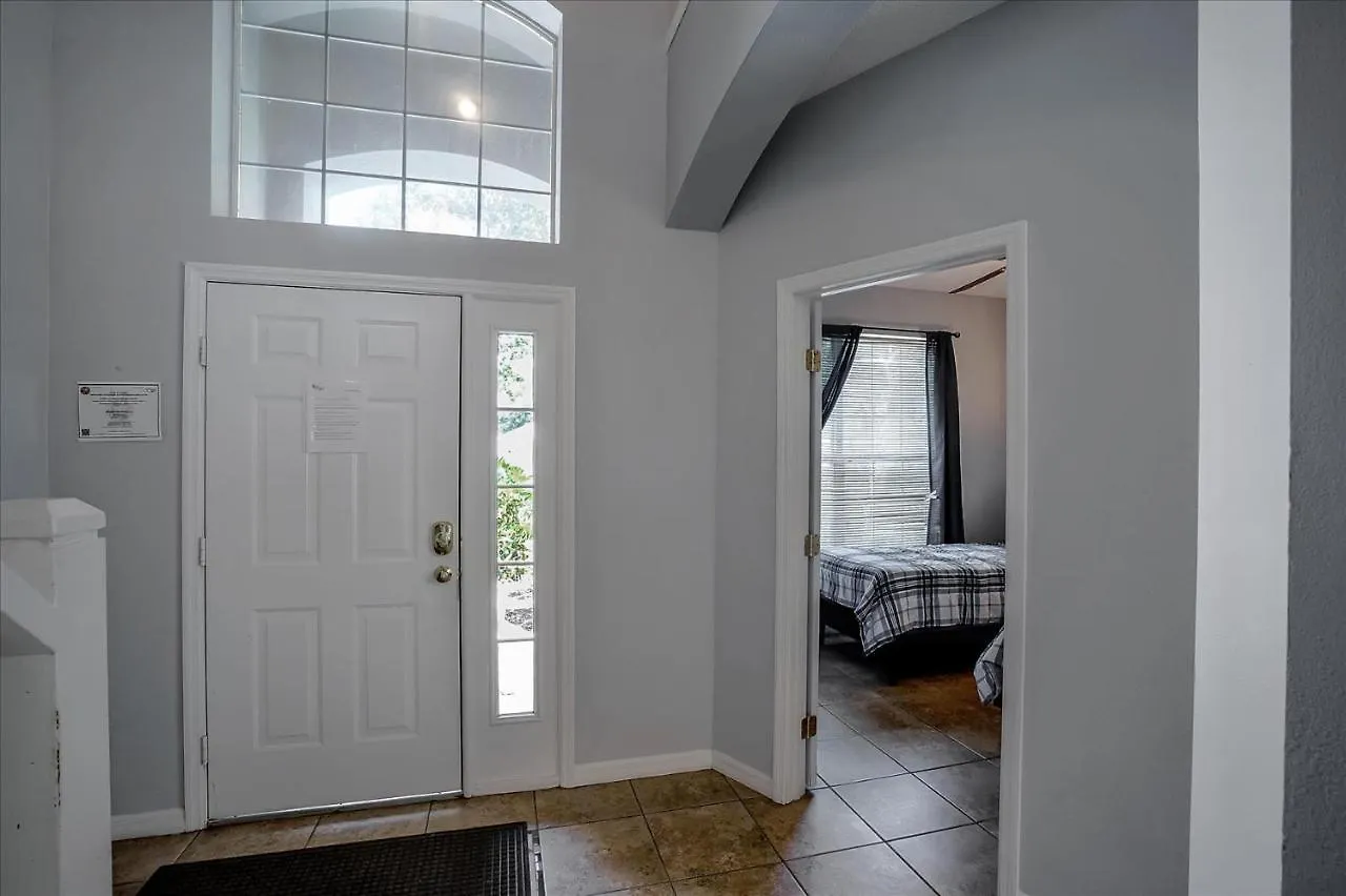 Excellent 7 Bedroom Eir Vacation - Private Pool Villa Kissimmee