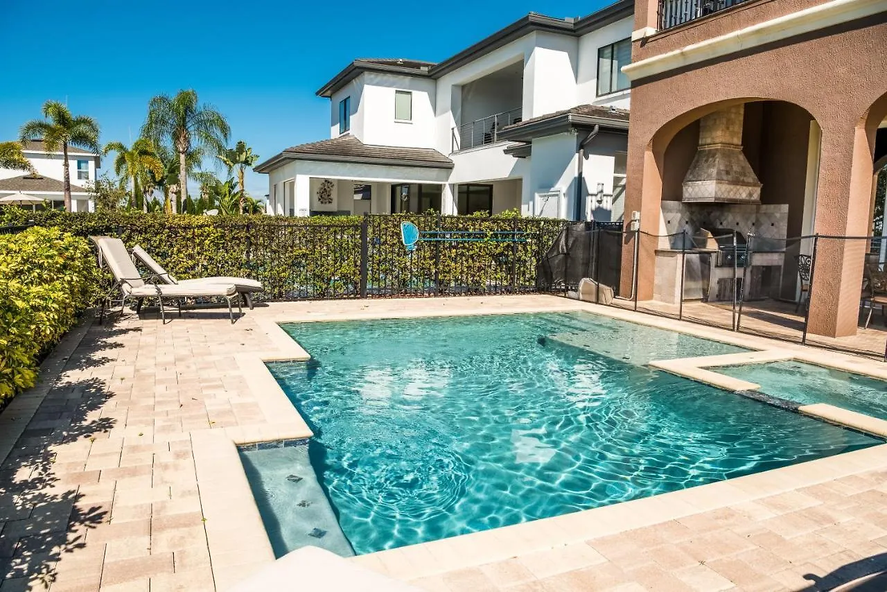 Villa Front Luxury Estate Reunion Near World