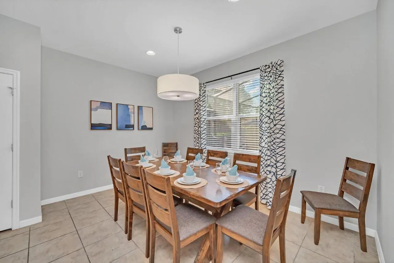 Stunning Modern Family Villa, Pool & Jacuzzi With Private View, Themed Bedrooms! Ferienhaus Four Corners