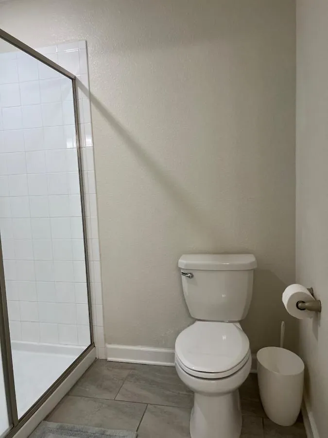 Villa 8 Bedrooms 5 Bathrooms And Theater Room, Golf Course View Kissimmee