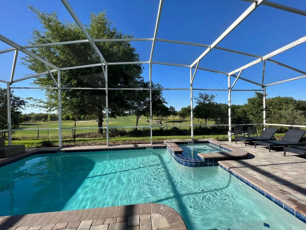 8 Bedrooms 5 Bathrooms And Theater Room, Golf Course View Kissimmee