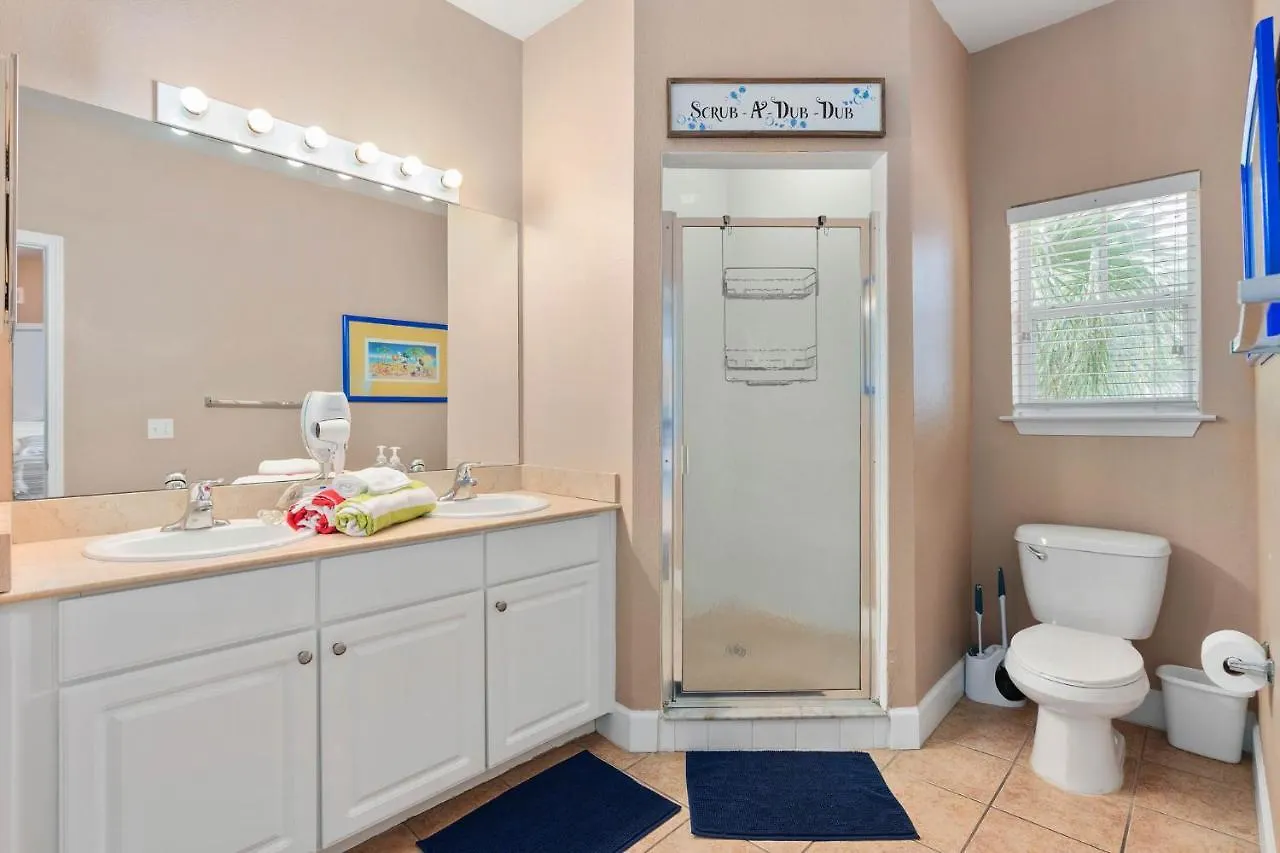 Casa de Férias Charming Townhouse With 2 King & Amazing Pool Only 10 Mins To Kissimmee
