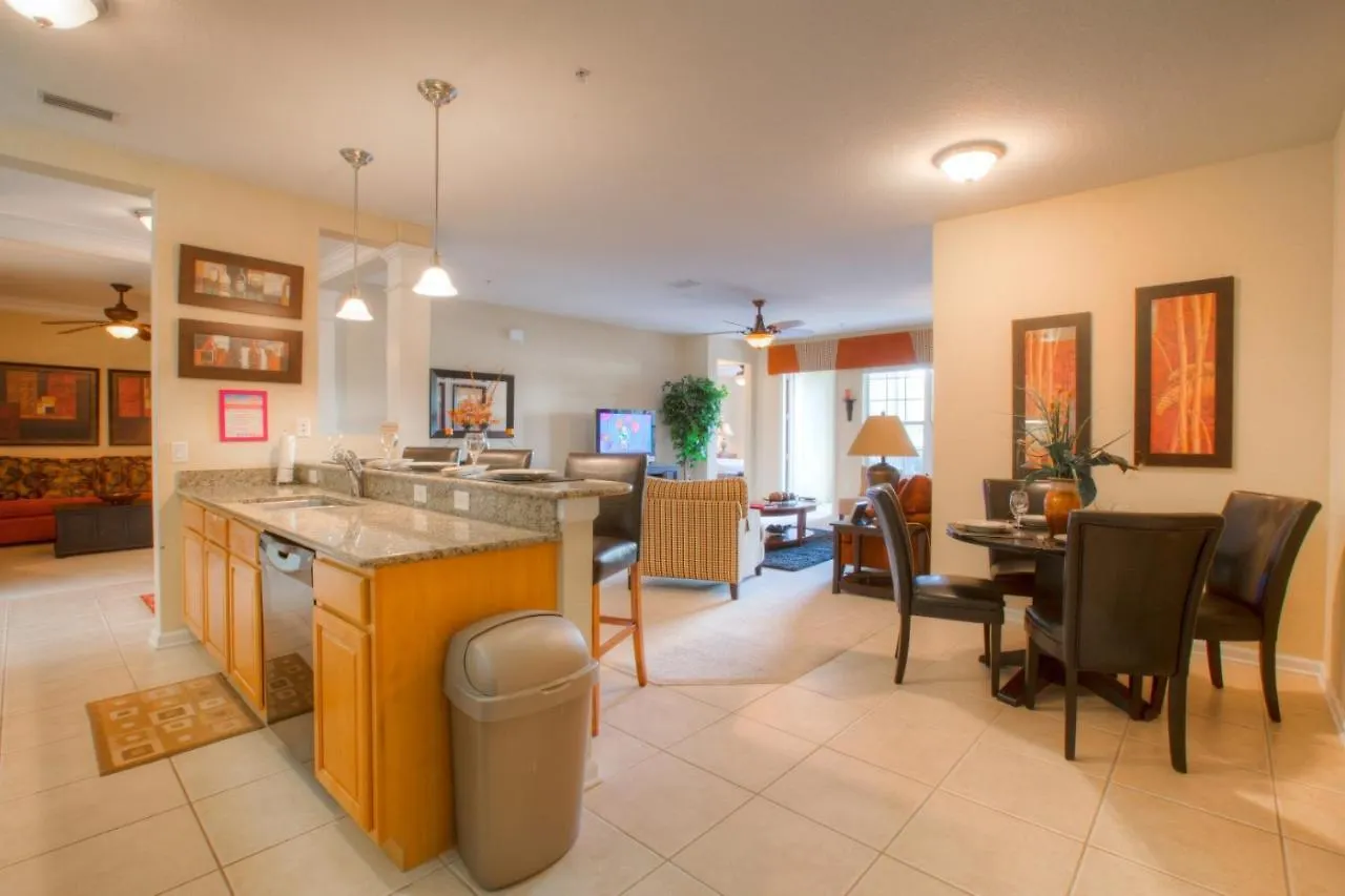 1st Floor Luxury W Free Access Apartment