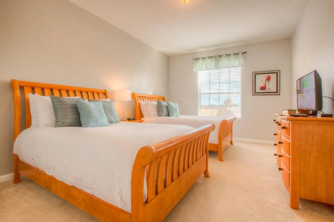 Apartment Stunning Lakeview Wprivate Balcony Kissimmee