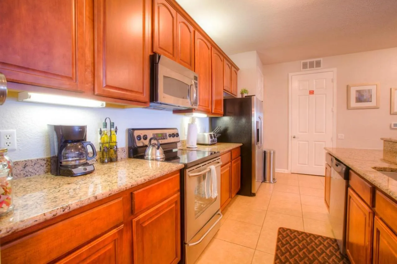 Apartment Stunning Lakeview Wprivate Balcony *