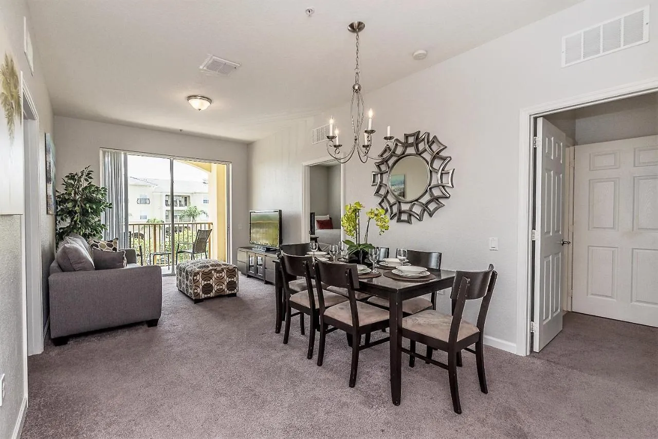 Apartment Beautiful Vista Cay Condo, Near Kissimmee