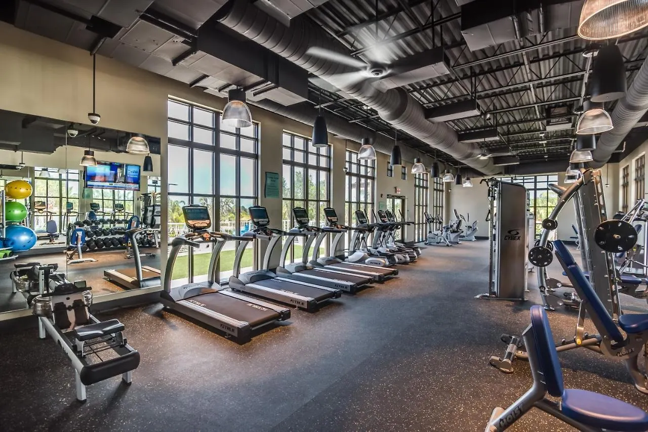Beautiful Townhome Wpool &free Access Kissimmee