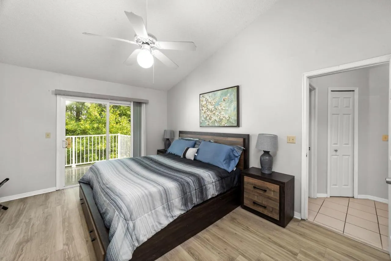 Mickey's Backyard Neighbor! 2 Bedrooms Kissimmee