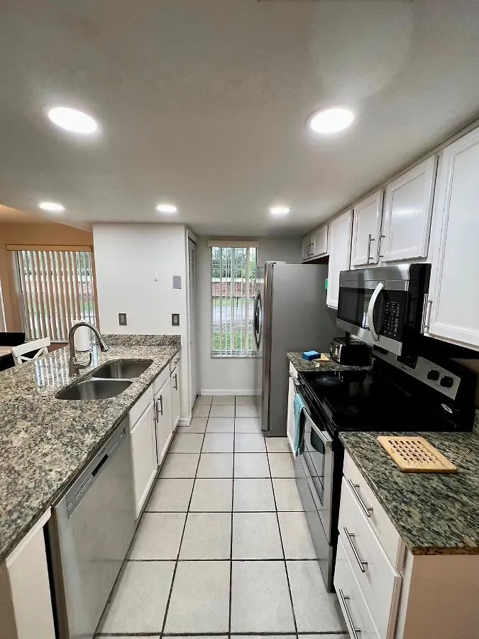 Grand Deluxe 3br Near Parks
