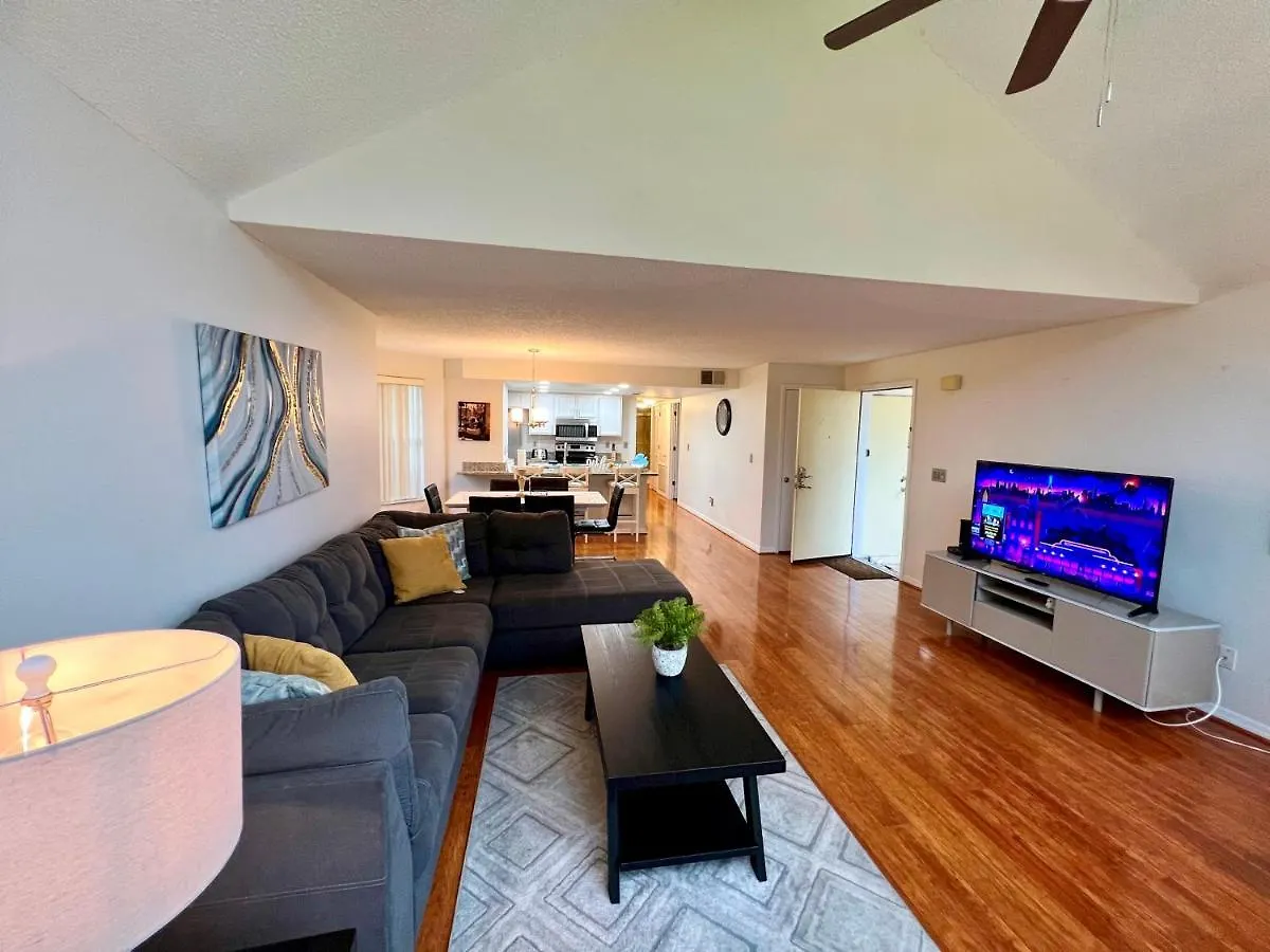 Grand Deluxe 3br Near Parks *