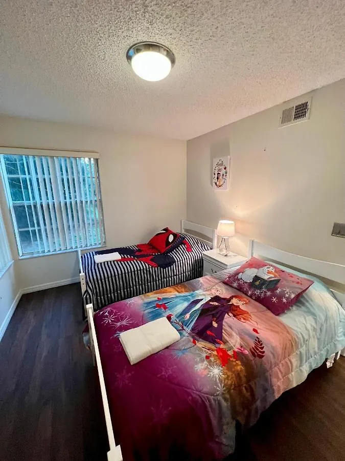 Apartment Grand Deluxe 3br Near Parks