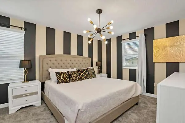 Magical Family 8min Disneyworld Pool/spa Sleeps 22 Holiday home Kissimmee