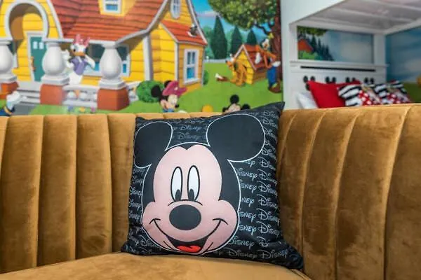 Magical Family 8min Disneyworld Pool/spa Sleeps 22 Holiday home Kissimmee