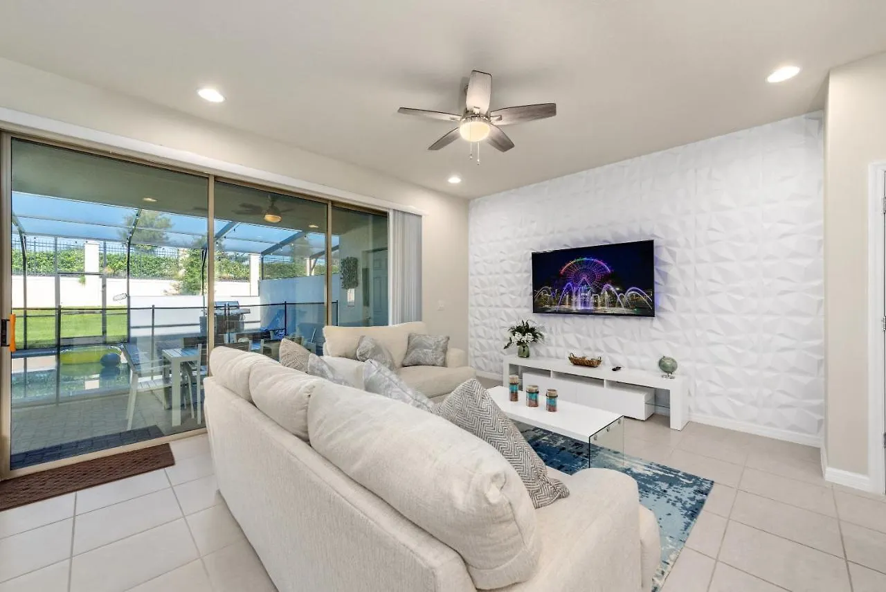 Villa Amazing 5 Bedrooms With Pool/bbq Near