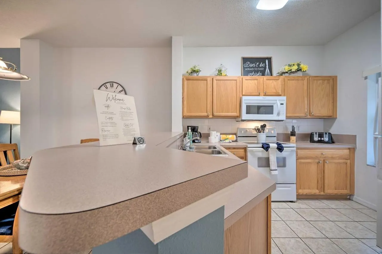 Family-friendly Lake Berkeley Home! Vakantiehuis Kissimmee