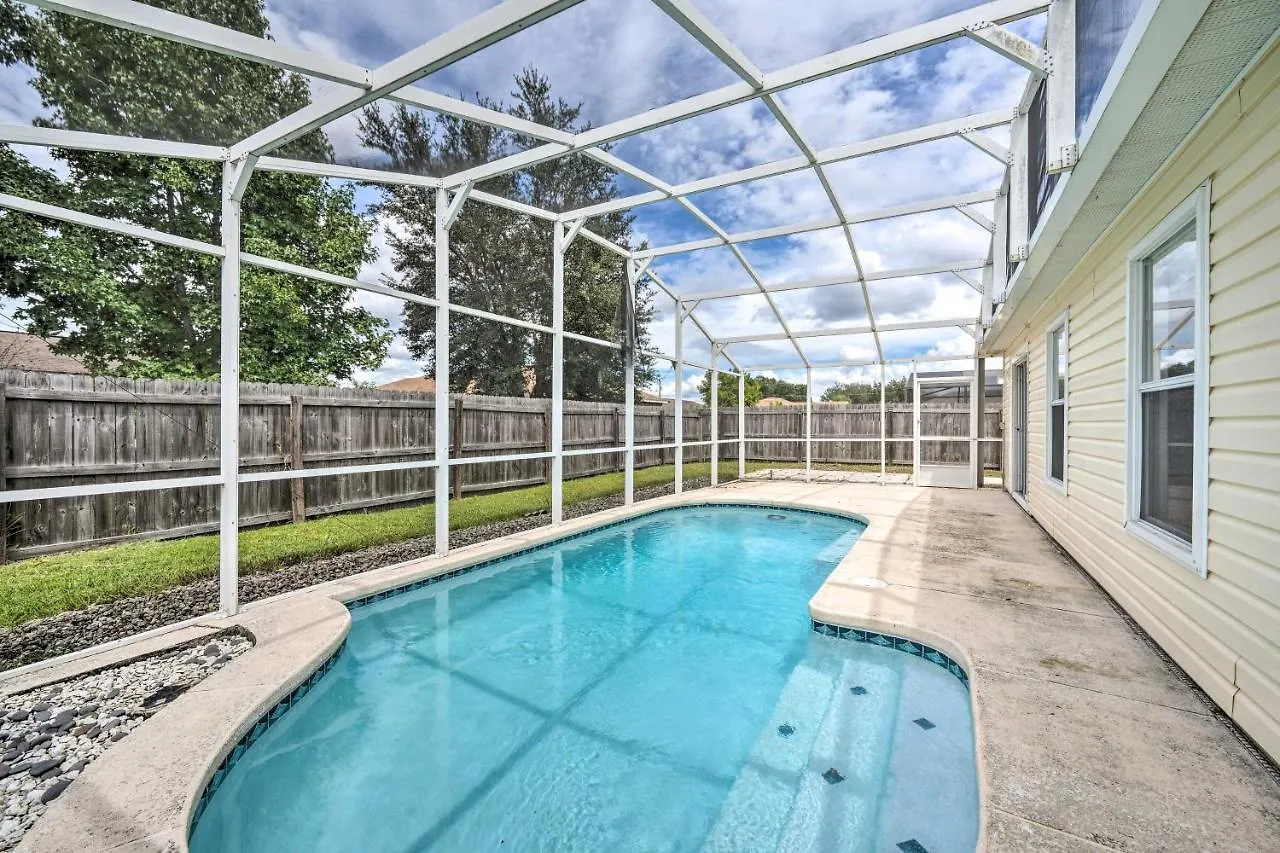 Bright And Airy With Private Pool! Holiday home Kissimmee