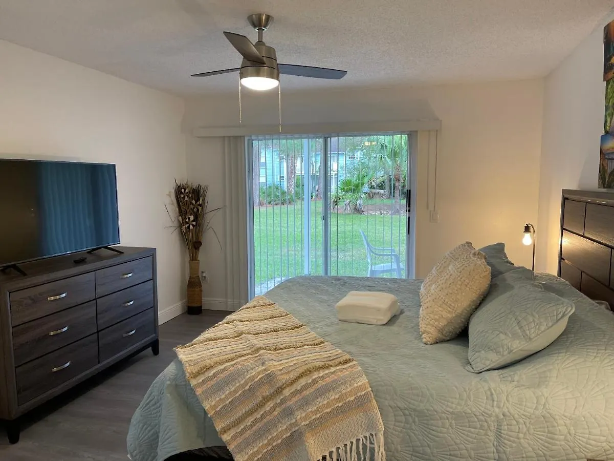 Fabulous 8 Pax Close Apartment *