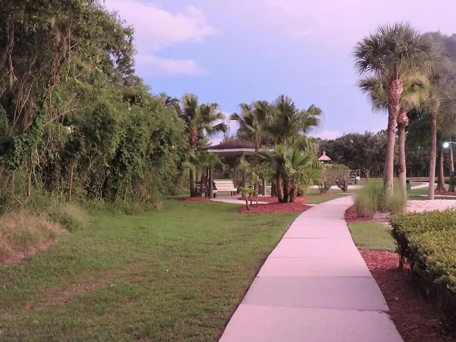 Enchanting Escape 3 Bedroom Minutes From Disney! Kissimmee