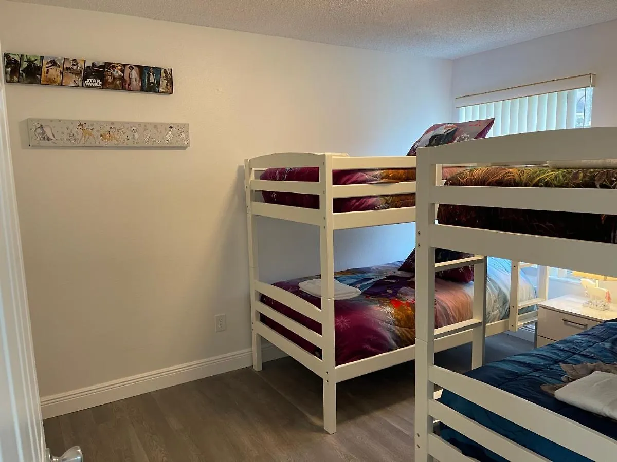 Apartment Fabulous 8 Pax Close