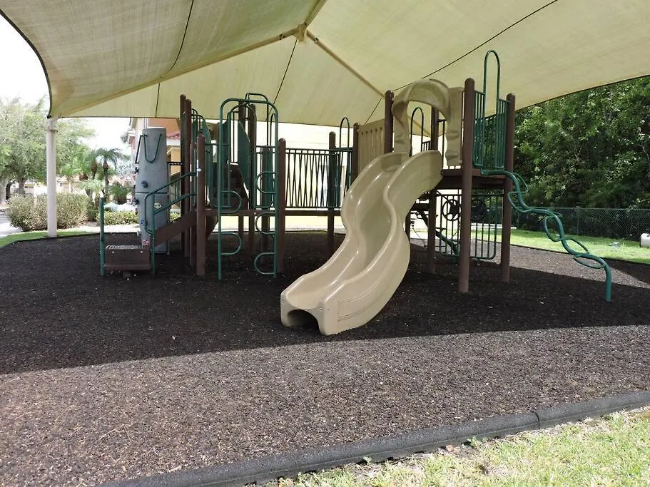 Enchanting Escape 3 Bedroom Minutes From Disney! *
