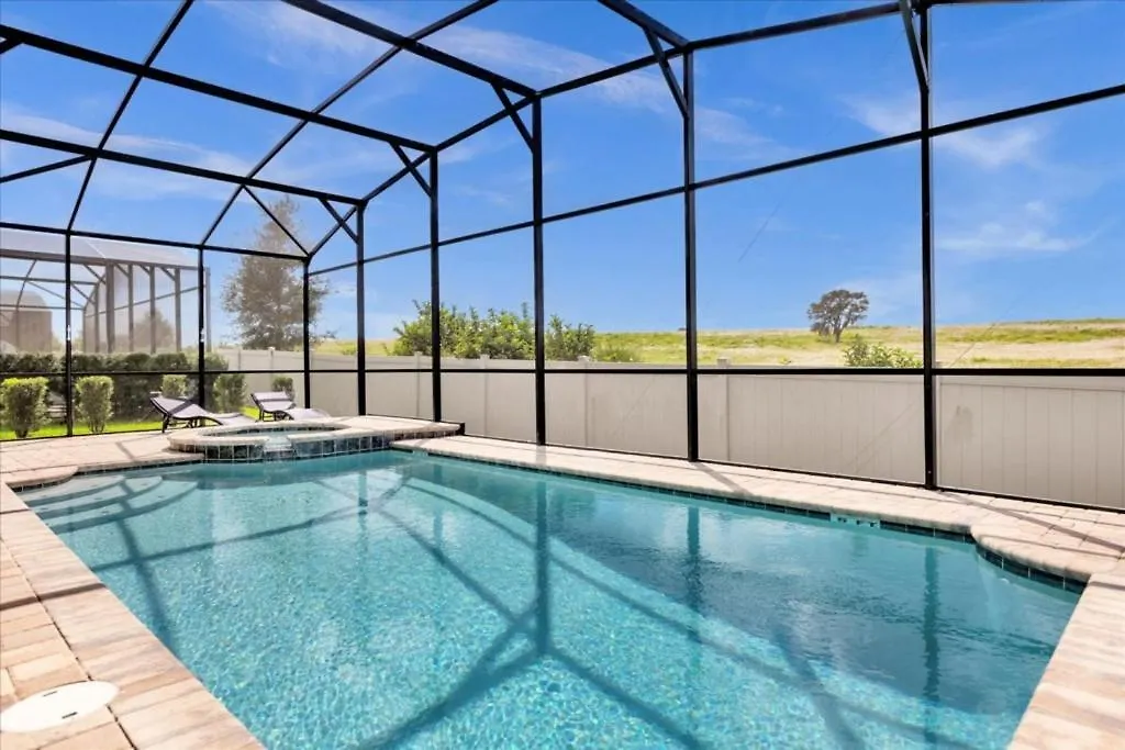 7 Bedroom- 6 Bathroom Solara 1644 Np Holiday home