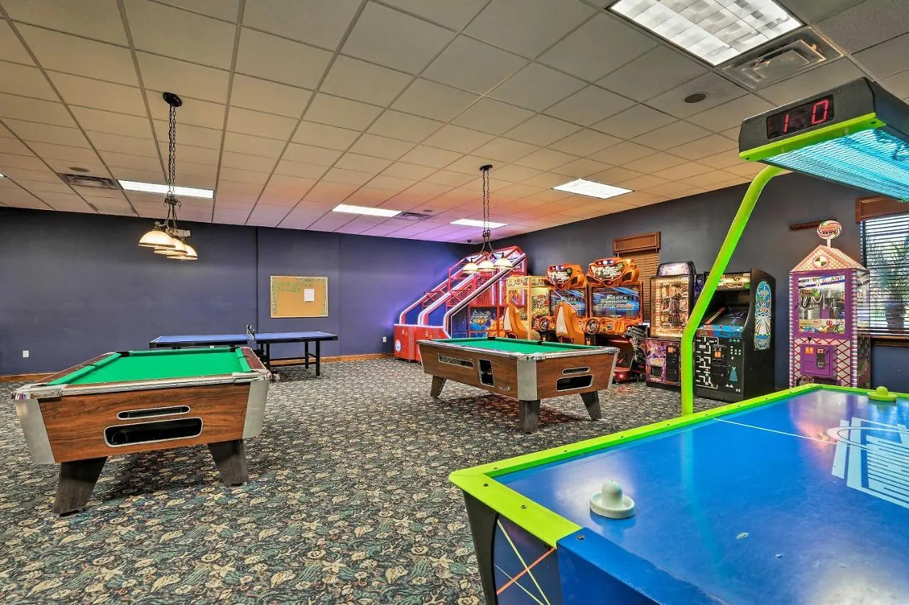 Townhouse With Private Pool And Grill! Holiday home Kissimmee