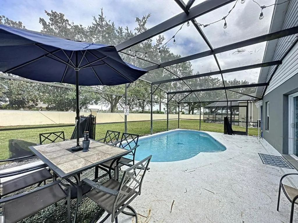 4 Bed 2 Bath Pool Luxury In A *