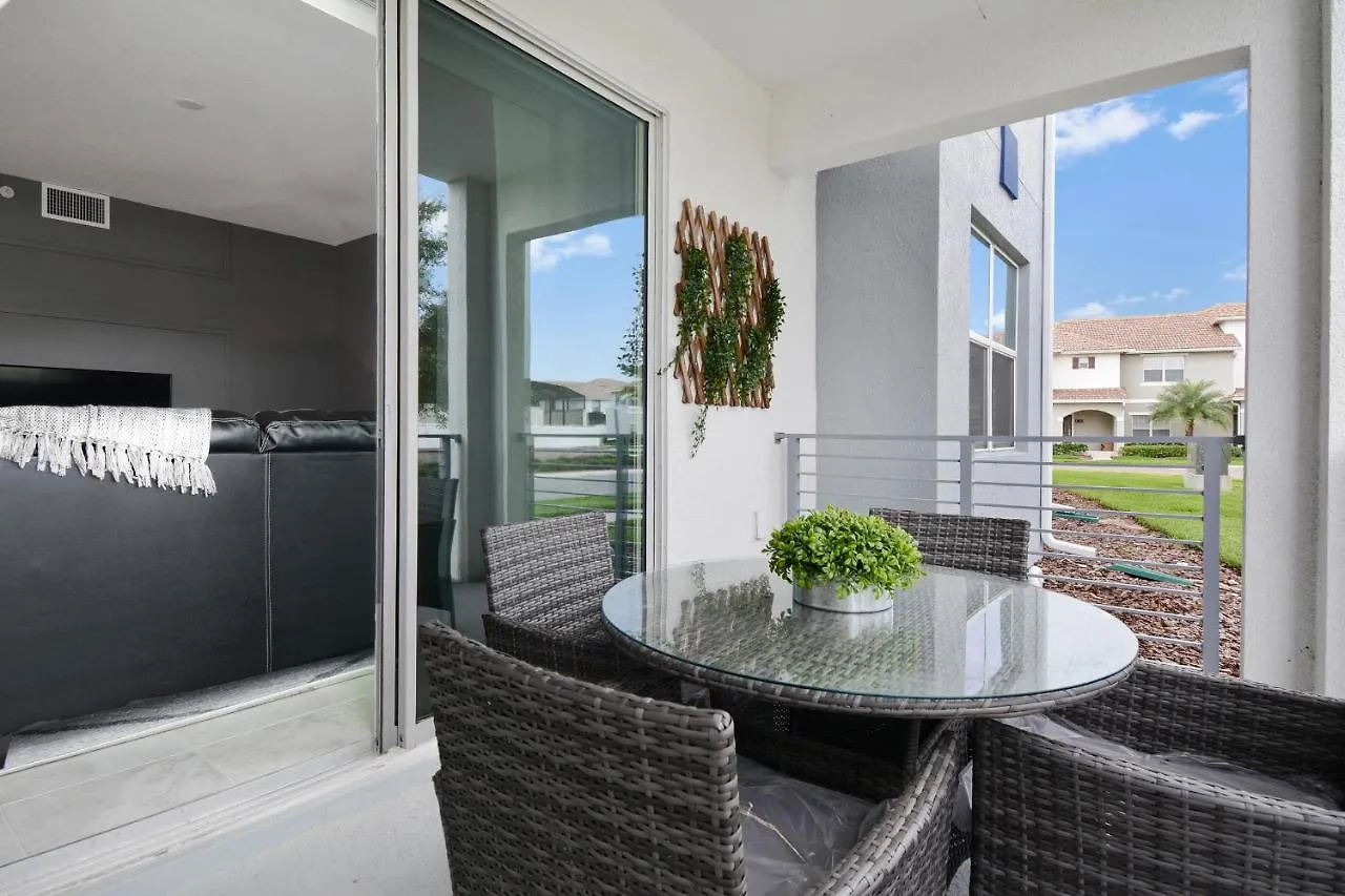 Two Bedrooms Storey Orlando 103