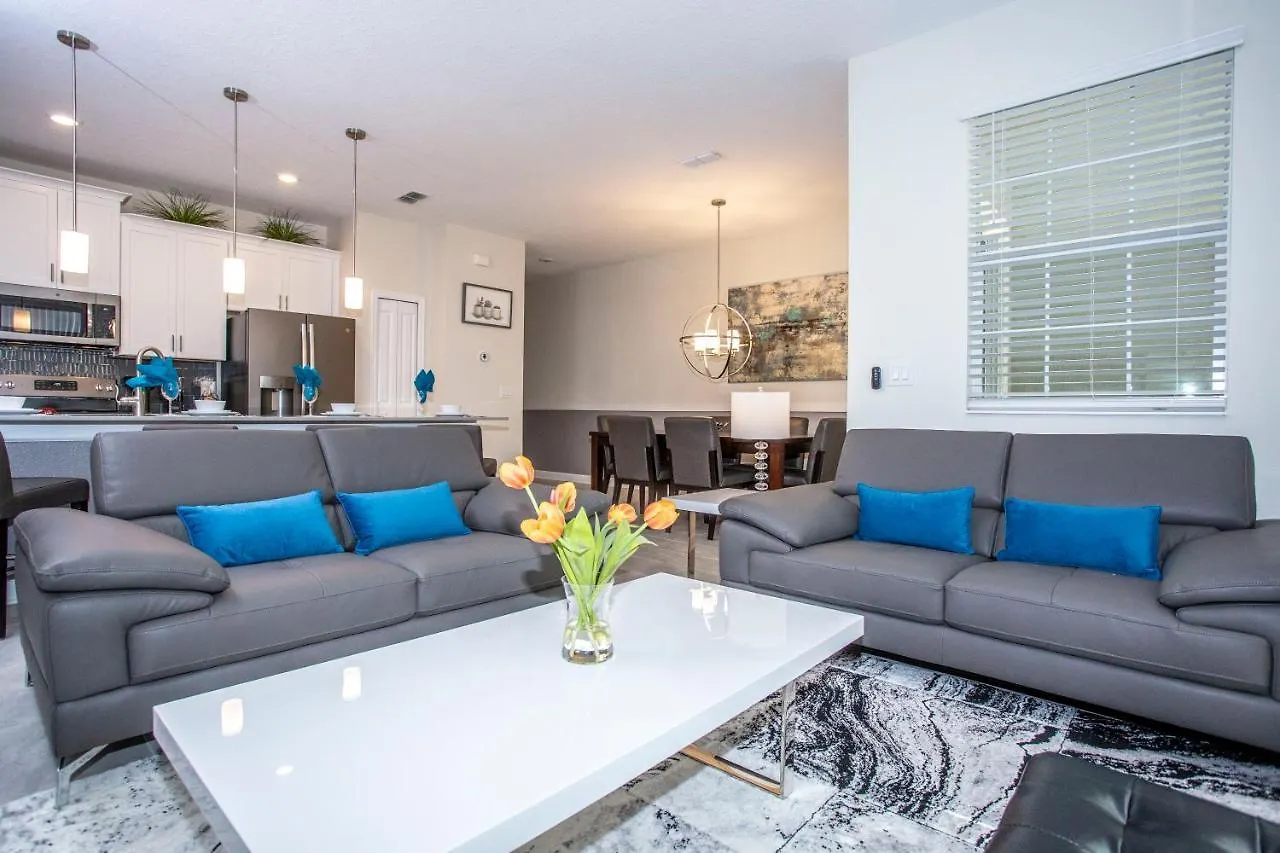 Сasa de vacaciones Marvelous 4 Bedroom W/ Screened Pool Close To 4977