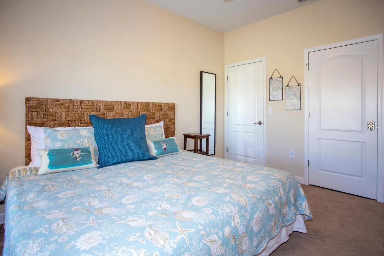 Stunning 4 Bd W/ Pool Close To 8940 Vakantiehuis