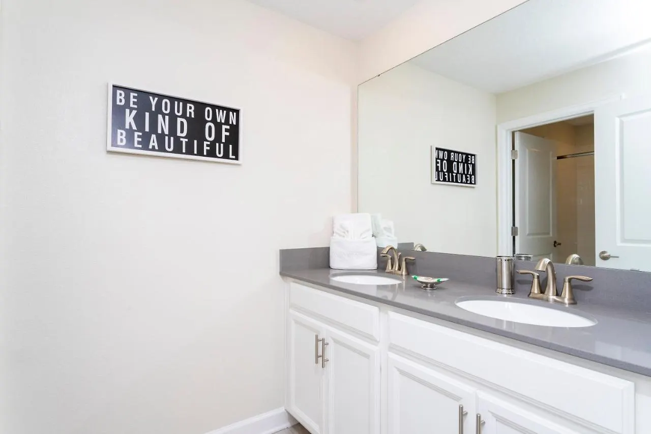 Feriehus Stunning 4bd W/ Pool Close To @ Storey 2881 *