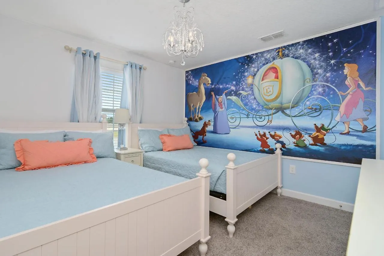 Five Bedrooms W/ Gameroom And Pool 4894 度假居 *