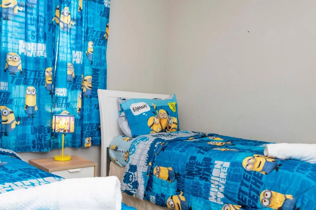 Feriehus Four Bedrooms At Compass Bay